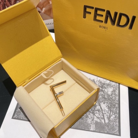 Essential item for summer hair ornament 2023SS FENDI Fendi Essential item for summer hair ornament 2023SS FENDI Fendi